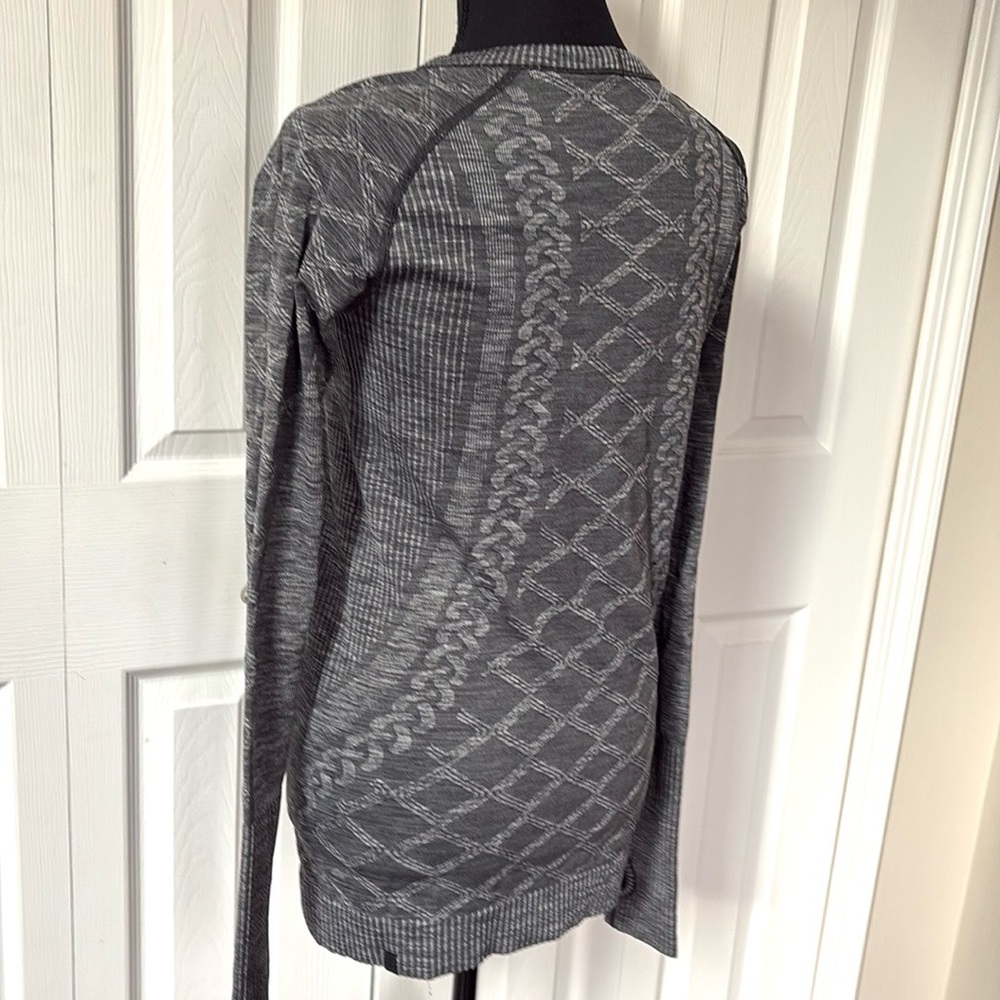 Lululemon Rest Less Pullover - Picture 8 of 15